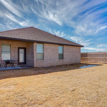Entire House~ Spacious~ Prime Location~ Backyard Lubbock Eksteriør bilde
